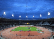 夺冠引爆全场！，Rookie意外战胜掘金引发球迷热议